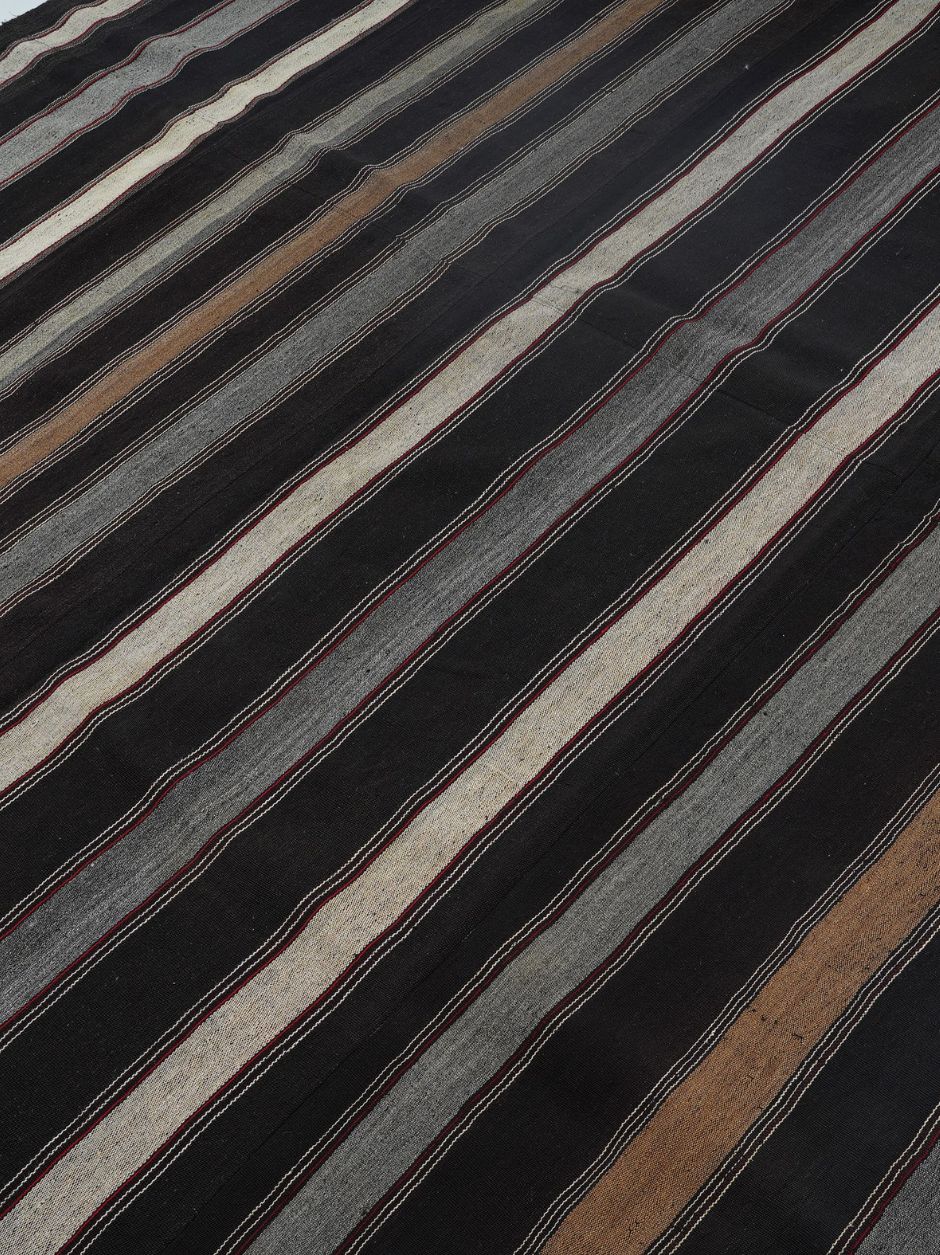 VINTAGE KILIM 403 x 290