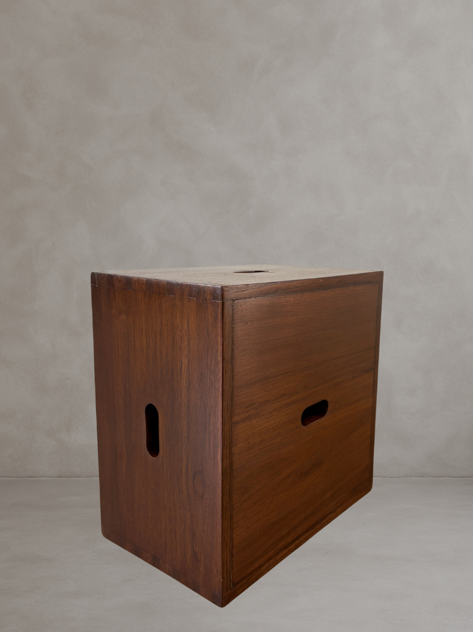 Le Corbusier LC14 Cabanon stool in solid wood, front view