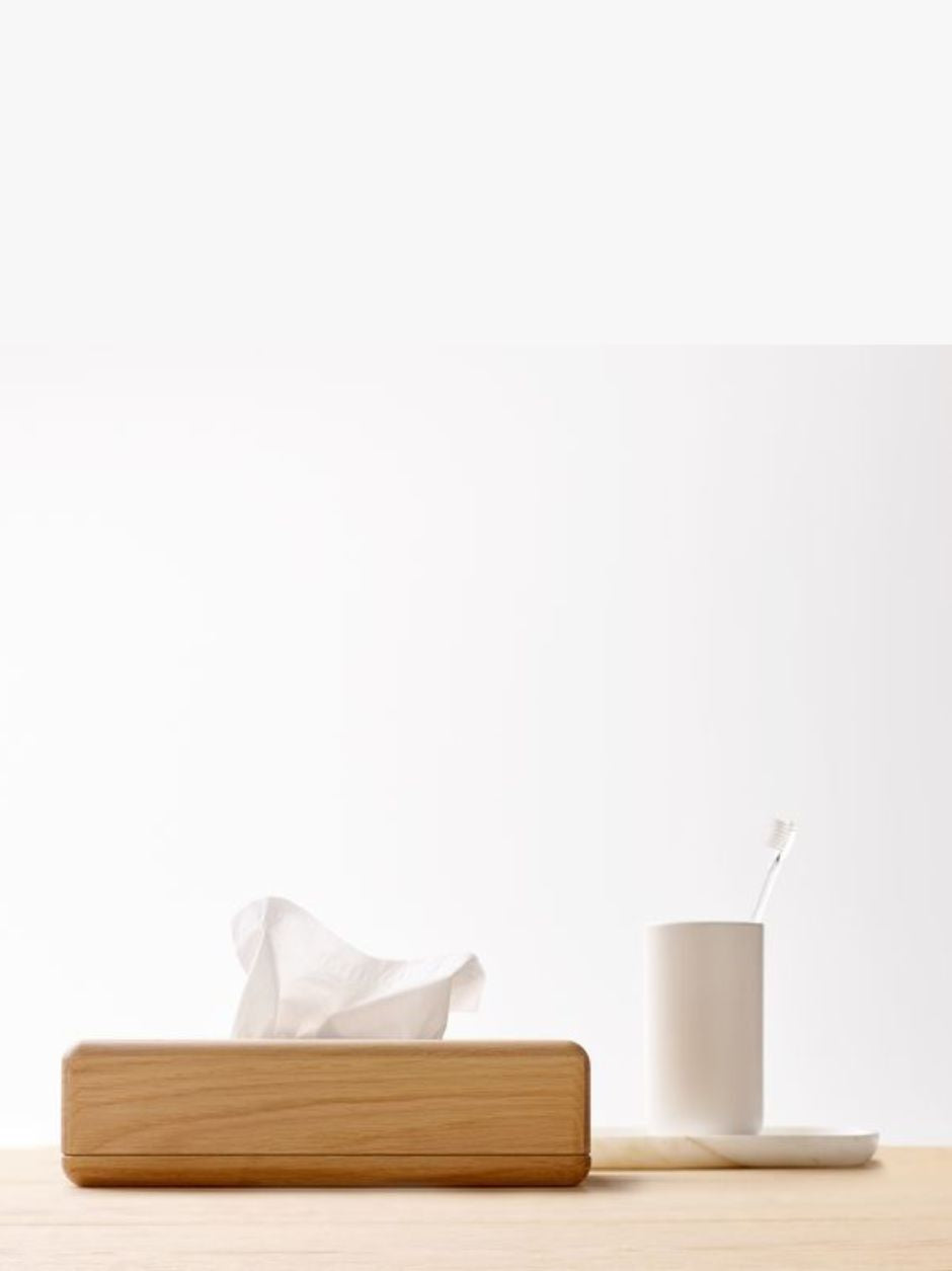 Oak tissue box with minimalist design, crafted by Vincent Van Duysen.